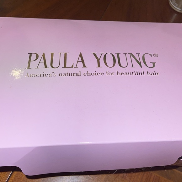 Paul Young Mid Length Color Me Beautifull Wig NWT - Picture 2 of 9